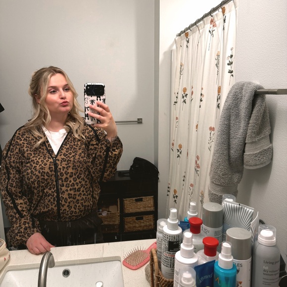nicoletteethan